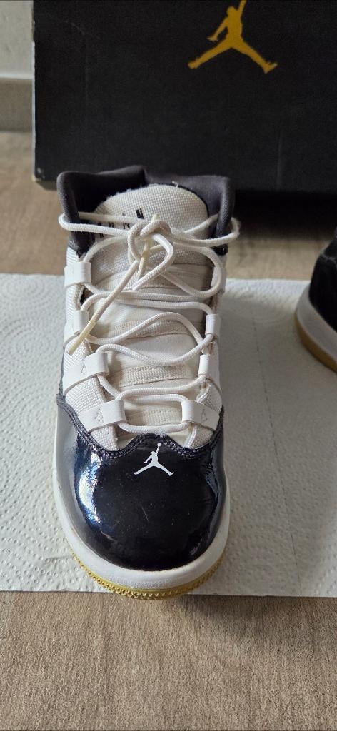 Nike Air Jordan pour fille ou garçon  33, Sport en Fitness, Basketbal, Ophalen, Schoenen