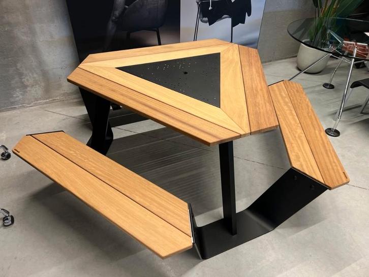 Extremis anker tuintafel, showroommodel, Tuin en Terras, Tuintafels, Zo goed als nieuw, Hout, Verzenden