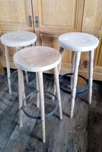 Tabourets de bar en bois, 3 tabourets, Comme neuf, Enlèvement, Bois