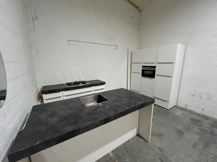 Cuisine îlot complet, Maison & Meubles, Cuisine | Cuisines complètes, Comme neuf, Blanc, Avec îlot, Enlèvement ou Envoi