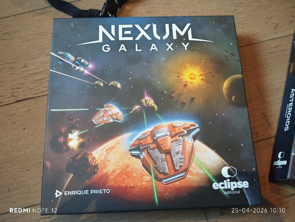 Galaxie Nexum, Trois ou quatre joueurs, Enlèvement, Neuf