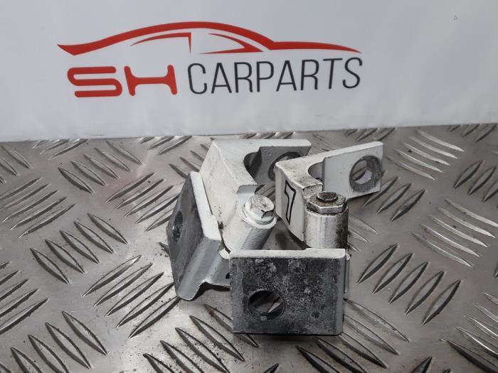 Kit charnières d'un Ford KA, Autos : Pièces & Accessoires, Autres pièces automobiles, Ford, Utilisé, 3 mois de garantie, Enlèvement ou Envoi