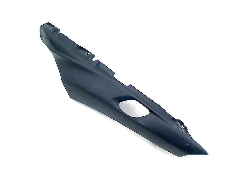 QUEUE DE CARENAGE GAUCHE Yamaha MT 09 2021-2023 (MT09 B7N), Motos, Pièces | Yamaha, Utilisé