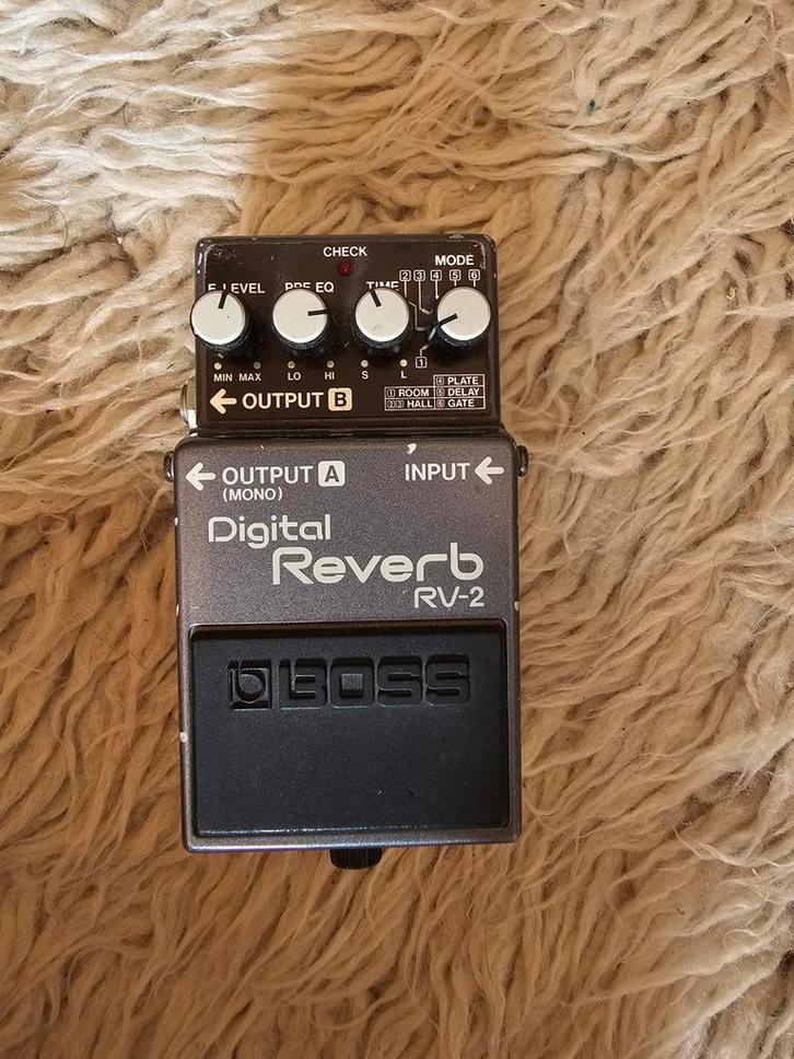 Lot de 6 pédales d'effets BOSS, Musique & Instruments, Effets, Chorus, Reverb, Enlèvement