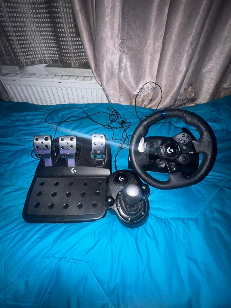 Logitech G923 SE Racing Wheel, Enlèvement ou Envoi, Comme neuf