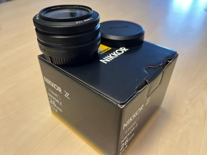 Nikon Z 26mm F/2.8 Pancake - Nikon Z DX 12-18mm F/3.5-5.6 PZ, Audio, Tv en Foto, Foto | Lenzen en Objectieven, Nieuw, Groothoeklens