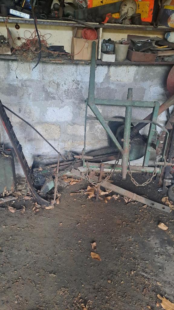 Maaibalk - met slijpsteen voor mes (water), Zakelijke goederen, Landbouw | Werktuigen, Overige, Weidebouw, Ophalen