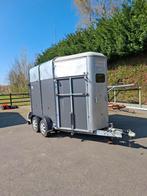 Ifor williams met voorlader, Ophalen