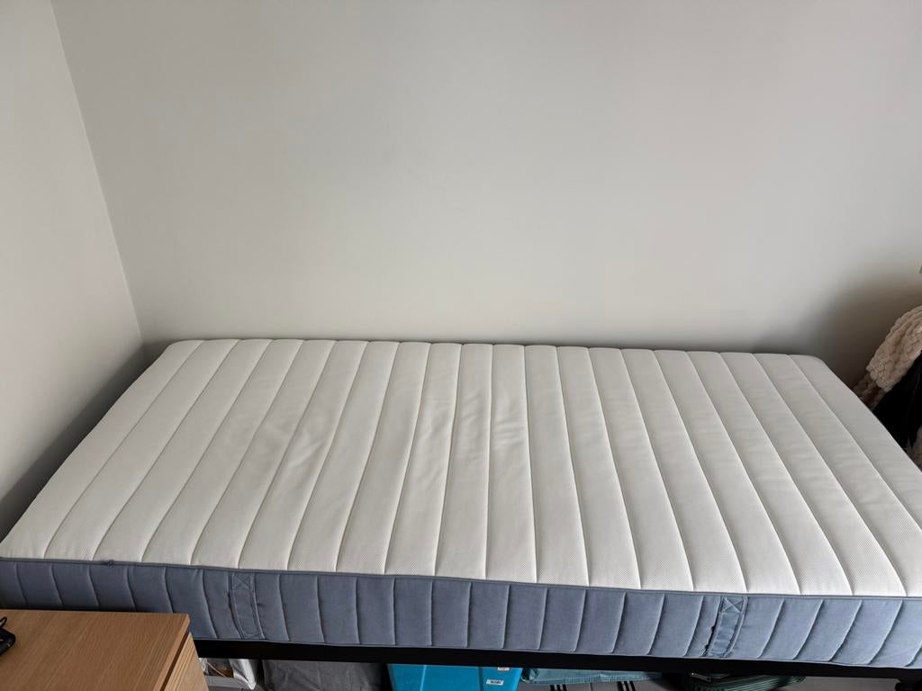 Matelas Ikea 90x200 + miroir gratuit, Enlèvement, Neuf, Matelas