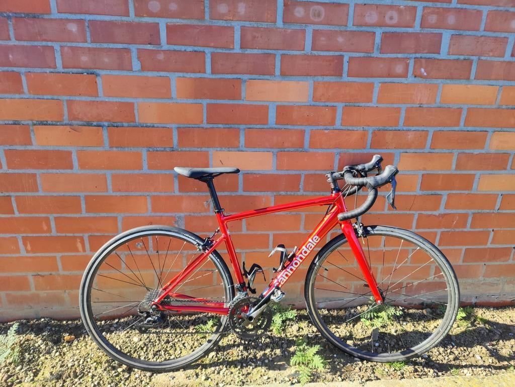 Rode unisex koersfiets van Cannondale, Fietsen en Brommers, Fietsen | Racefietsen, Gebruikt, Dames, Overige merken, 49 tot 53 cm