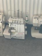 5 naaimachines,,  +/- 50 rollen stof enz…, Hobby en Vrije tijd, Naaimachines en Toebehoren, Ophalen, Zo goed als nieuw, Accessoires