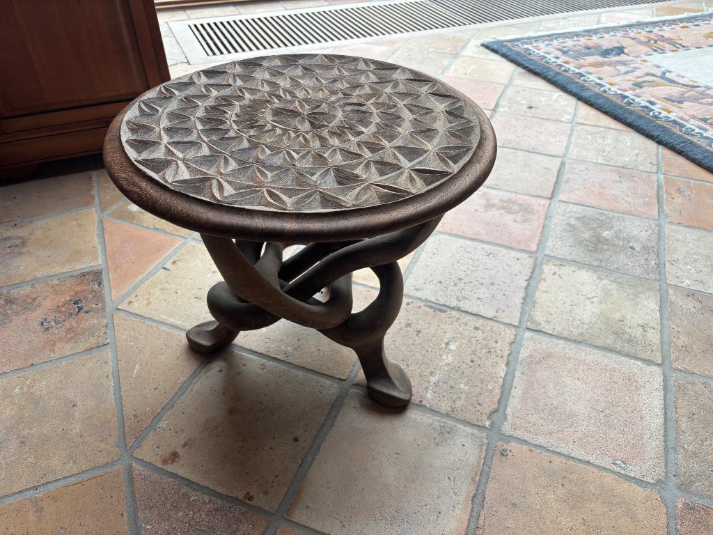 Afrikaans bijzettafeltje, Antiek en Kunst, Kunst | Niet-Westerse kunst, Ophalen