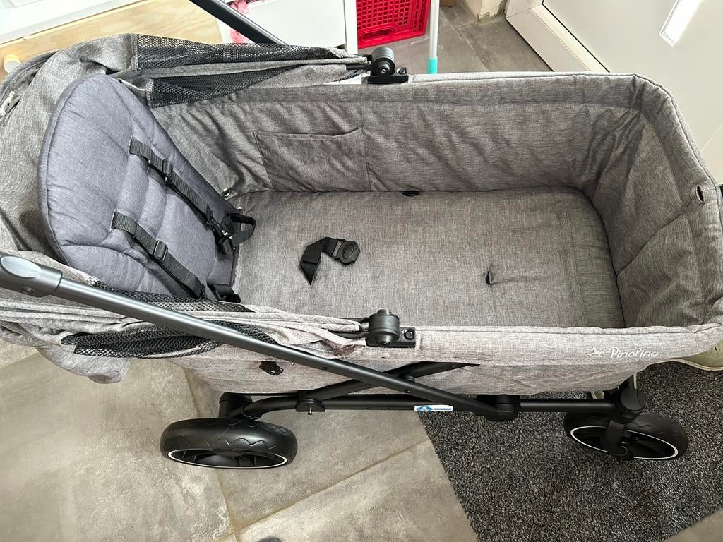 NEUF chariot Pinolino gris clair, Enfants & Bébés, Enlèvement, Neuf, Poussette, Autres marques