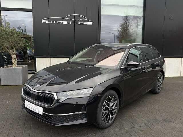 SKODA Octavia 1.5 TSI mHEV DSG Sportline 150pk, Auto's, Automaat, 1498 cc, Zwart, Particulier