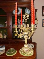 grand chandelier, Enlèvement, Autres matériaux