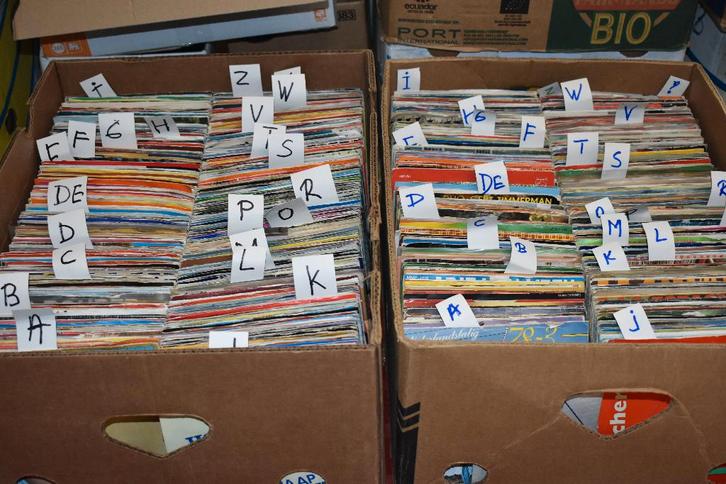 45t's découvre une multitude de classiques rétro, CD & DVD, Vinyles | Pop, Comme neuf, 1960 à 1980, Autres formats, Enlèvement ou Envoi