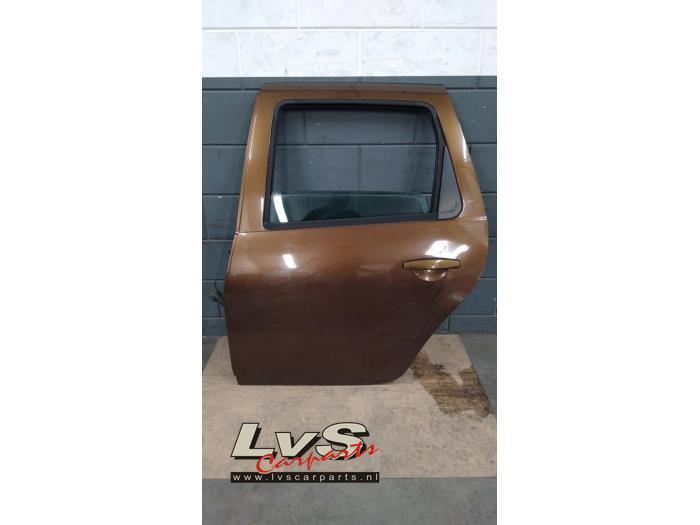 Portier 4Deurs links-achter van een Dacia Duster (TECNA), Auto-onderdelen, Carrosserie, Deur, Dacia, Gebruikt, 3 maanden garantie