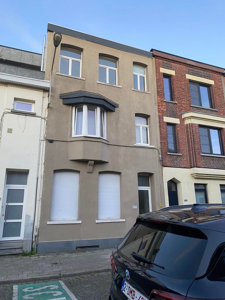Appartement te huur in berchem met 2 slaapkamers, 50 m² ou plus, Anvers (ville)