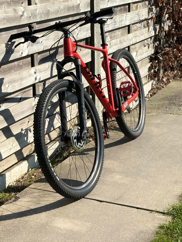 Giant mtb te koop, Fietsen en Brommers, Fietsen | Crossfietsen en BMX, Ophalen, Zo goed als nieuw, Aluminium, 24 inch of meer