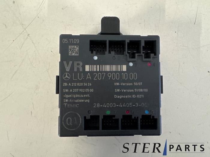 Module verrouillage central des portes d'un Mercedes E-Klass, 3 mois de garantie, Utilisé, -, -