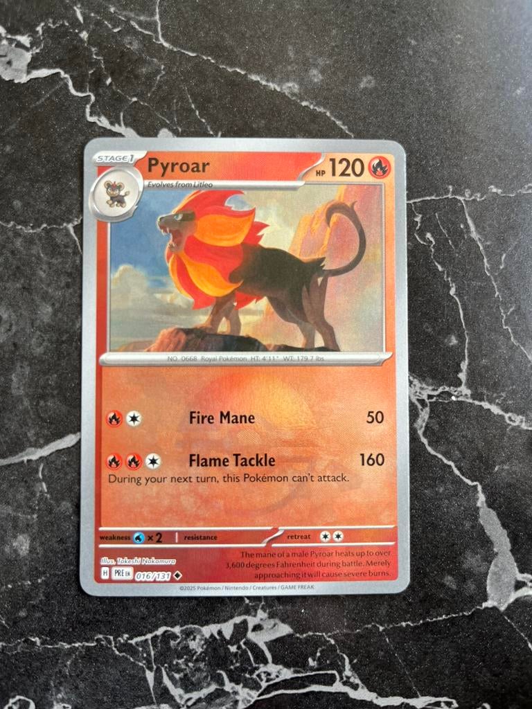 Pyroar 016/131 Prismatic Evolutions Pokeball, Ophalen of Verzenden, Zo goed als nieuw