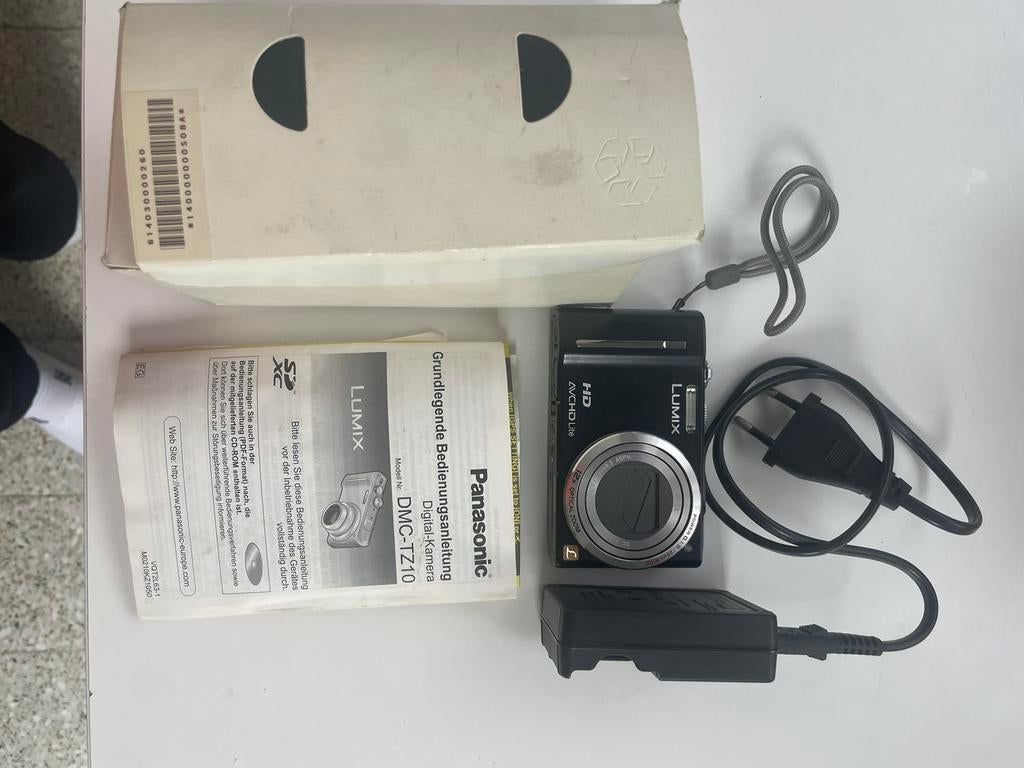 panasonic lumix tz10, Audio, Tv en Foto, Fotocamera's Digitaal, Ophalen, Zo goed als nieuw