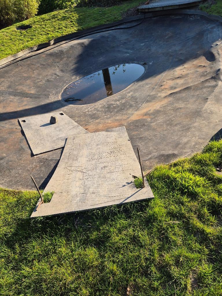 vijverfolie, Ophalen, Gebruikt