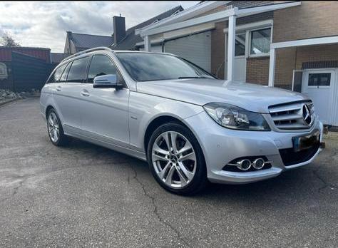 Mercedes C200 break 2011, Auto's, Mercedes-Benz, Particulier, C-Klasse, ABS, Adaptive Cruise Control, Airbags, Airconditioning