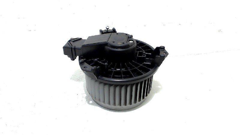 Kachel ventilator motor Suzuki Swift, Auto-onderdelen, Airco en Verwarming, Suzuki, Gebruikt, Herkomst onderdeel bekend, 12 maanden garantie