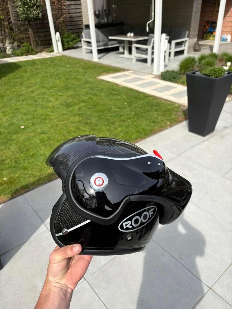 Roof Boxer RO9 noir carbone, Motos, Vêtements | Casques de moto, Autres marques, Femmes, Casque jet, Enlèvement