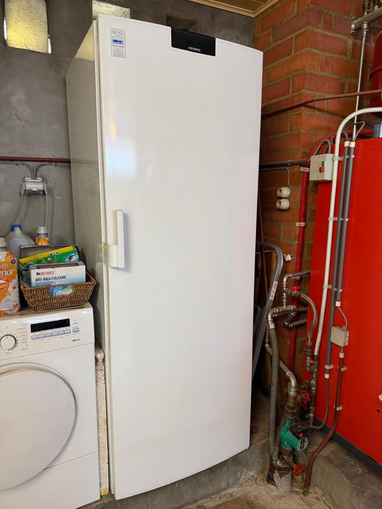 Siemens diepvies met laden, Elektronische apparatuur, Vriezers en Diepvrieskisten, Zo goed als nieuw, Ophalen