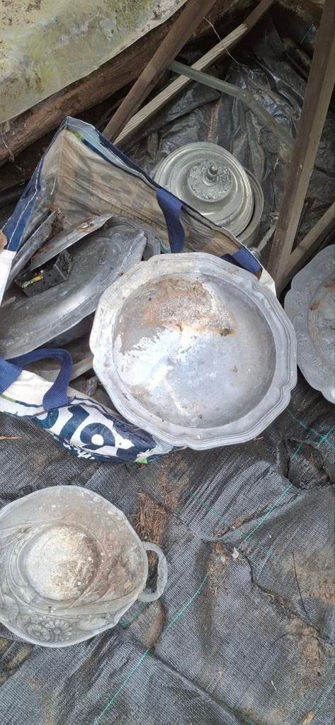 Assiettes, plats en étain, Maison & Meubles, Enlèvement