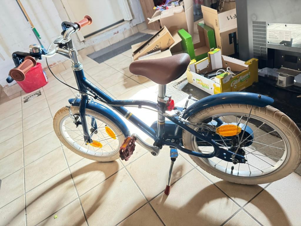 Vélo enfant B'Twin ALU 16 – Cadre alu – Très bon état, Vélos & Vélomoteurs, Vélos | BMX & Freestyle, Comme neuf, 16 à 20 pouces