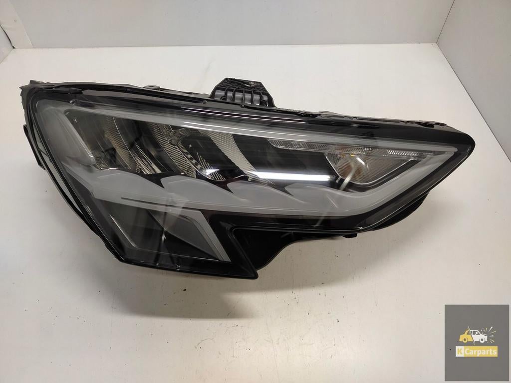 8Y0941012 Audi A3 8Y LED rechterlamp Perfect NIEUW, Gebruikt, AUDI AG, Auto-Union-Strasse 1
85045  Ingolstadt, DE, Audi