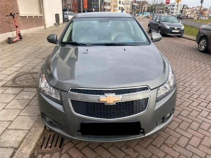 CHEVROLET Cruze benzine van 2010, lederen, euro5, Auto's, Chevrolet, Particulier, Cruze, Airconditioning, Lederen bekleding, Benzine