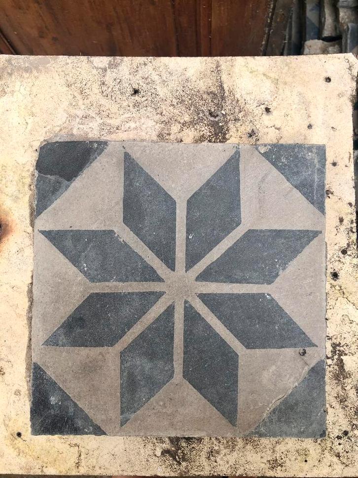Antieke vloertegels, Doe-het-zelf en Bouw, Tegels, Gebruikt, Vloertegels, Minder dan 20 cm, Minder dan 20 cm, 5 tot 10 m², Ophalen