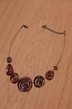 Collier tour de coup couleur automnale, Bijoux, Sacs & Beauté, Colliers, Enlèvement, Utilisé, Orange, Réglable