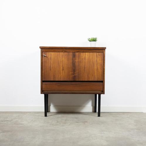 Prachtig vintage bijzetkastje / barkastje, Huis en Inrichting, Kasten | Buffetkasten, Gebruikt, Met lade(s), Met klep(pen), Overige houtsoorten