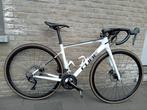 Cube attain gtc race - 2022, Fietsen en Brommers, Fietsen | Racefietsen, 28 inch, Gebruikt, Carbon, 49 tot 53 cm