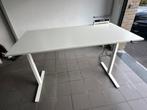 Bureau - Elektrisch in hoogte verstelbaar - Linak, Huis en Inrichting, Bureaus, Ophalen, Elektrisch, Zo goed als nieuw, Bureau