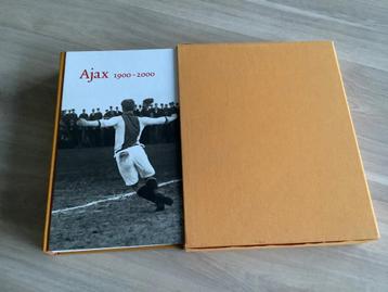 Boek ‘ Ajax 1900-2000 ‘ in casette beschikbaar voor biedingen