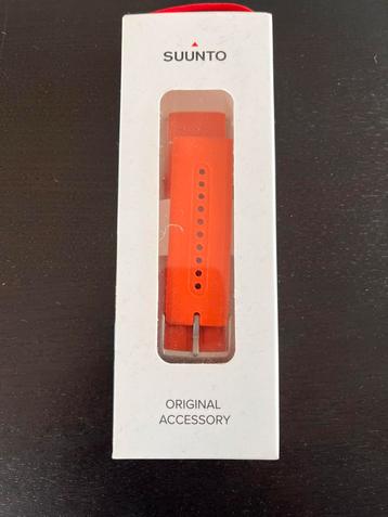 SUUNTO bracelet montre beschikbaar voor biedingen