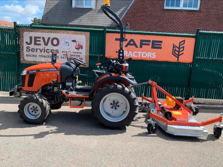 Action micro tracteur TAFE avec tondeuse, Zakelijke goederen, Landbouw | Tractoren, Ophalen