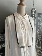 luxueuze blouse - Gerard Darel - 42 - 100% zijde, Vêtements | Femmes, Blouses & Tuniques, Comme neuf, Beige, Taille 42/44 (L)
