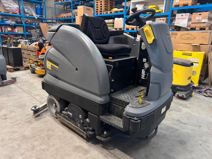 Karcher B250 schrob-/zuigmachine, perfecte staat!, Zakelijke goederen, Machines en Bouw | Onderhoud en Reiniging, Ophalen
