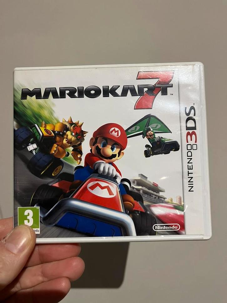 Mario Kart 7 (3DS) - doosje zonder spel met handleiding., Games en Spelcomputers, Games | Nintendo 2DS en 3DS, Zo goed als nieuw