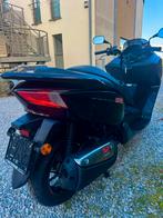 Honda Forza Sport 11mkm 0️⃣4️⃣6️⃣6️⃣2️⃣8️⃣9️⃣2️⃣6️⃣9️⃣, Scooter, 300 cc, Handvatverwarming, Particulier