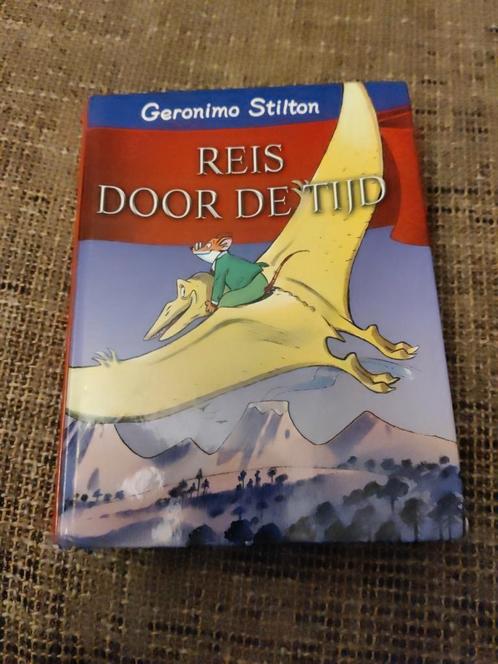 Geronimo Stilton - Reis door de tijd, Livres, Livres pour enfants | Jeunesse | Moins de 10 ans, Utilisé, Enlèvement ou Envoi