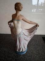 Mooi Beeld nr . 12267 van Lladro uit Spanje.  Nieuwstaat., Ophalen of Verzenden, Zo goed als nieuw