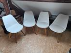 4 eetkamerstoelen - Eames stijl, Huis en Inrichting, Stoelen, Ophalen, Gebruikt, Wit, Hout
